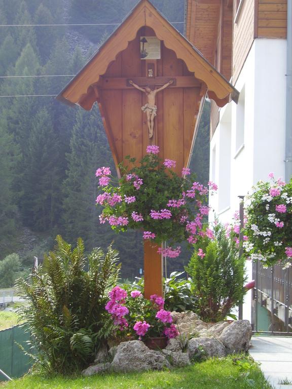 Baita Dei Pini Campodolcino Exterior foto