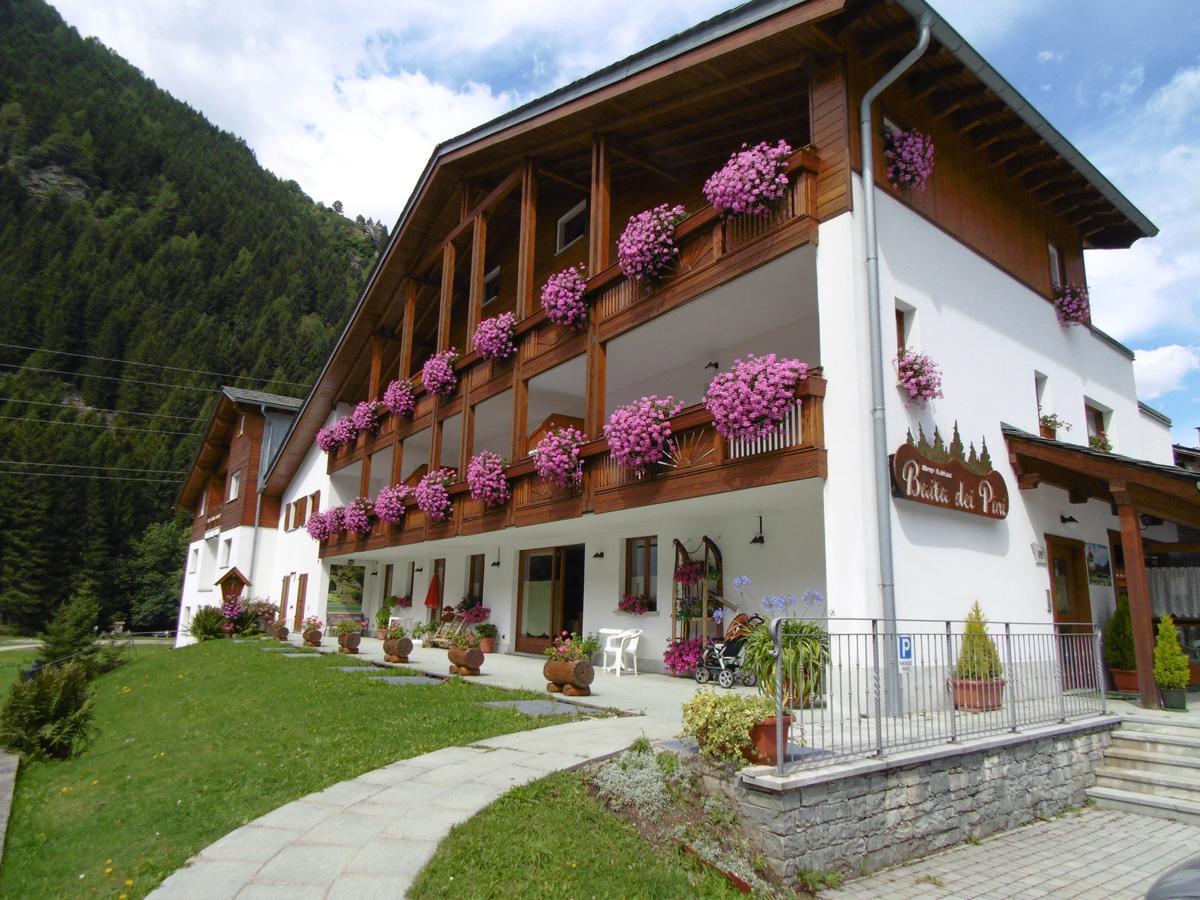 Baita Dei Pini Campodolcino Exterior foto