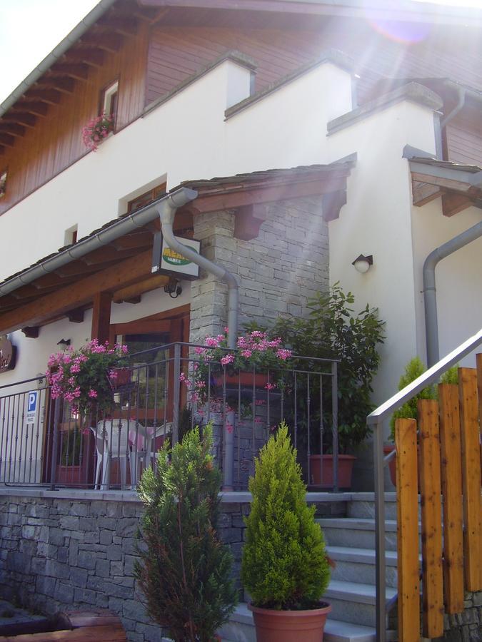 Baita Dei Pini Campodolcino Exterior foto